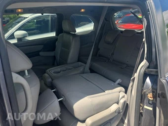 2016 Honda Odyssey EX-L 118.1" WB - miniatura 16