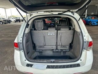 2016 Honda Odyssey EX-L w/Navigation 118.1" WB - miniatura 15