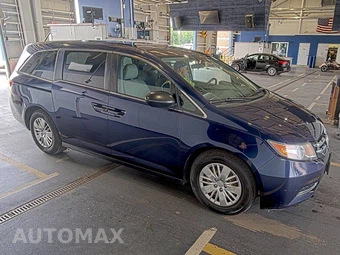 2016 Honda Odyssey LX 118.1" WB - miniatura 3
