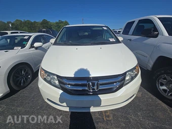 2016 Honda Odyssey SE 118.1" WB - miniatura 2