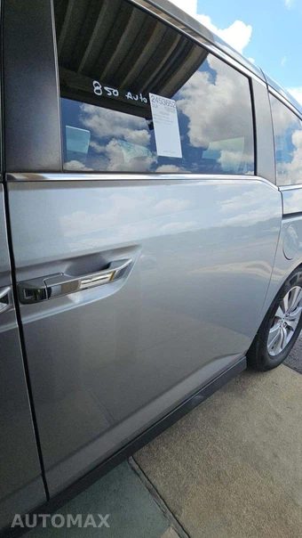 2016 Honda Odyssey SE 118.1" WB - miniatura 22