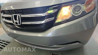 2016 Honda Odyssey SE 118.1" WB - miniatura 29