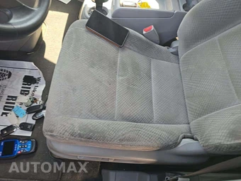 2016 Honda Odyssey SE 118.1" WB - miniatura 22