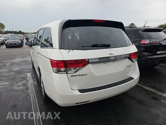 2016 Honda Odyssey SE 118.1" WB - miniatura 6