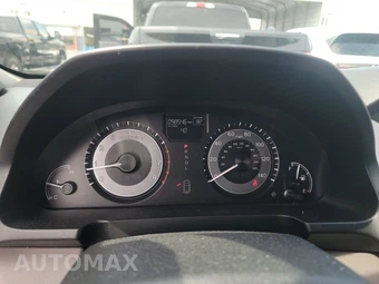 2016 Honda Odyssey SE 118.1" WB - miniatura 6