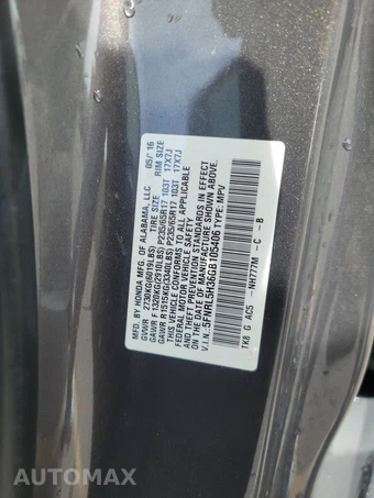 2016 Honda Odyssey SE 118.1" WB - miniatura 9