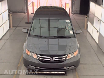 2016 Honda Odyssey SE 118.1" WB - miniatura 2