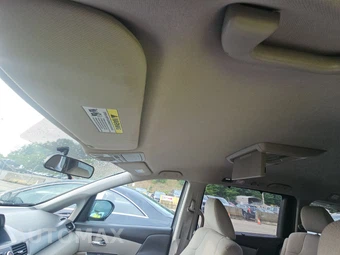 2016 Honda Odyssey SE 118.1" WB - miniatura 20