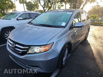 2016 Honda Odyssey SE 118.1" WB