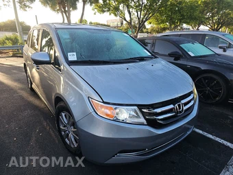 2016 Honda Odyssey SE 118.1" WB - miniatura 3