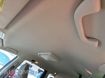 2016 Honda Odyssey SE 118.1" WB - miniatura 19