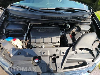 2016 Honda Odyssey SE 118.1" WB - miniatura 21