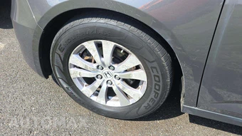 2016 Honda Odyssey SE 118.1" WB - miniatura 27