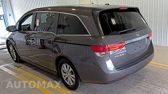 2016 Honda Odyssey SE 118.1" WB - miniatura 6