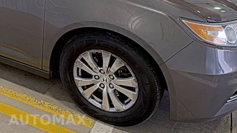 2016 Honda Odyssey SE 118.1" WB - miniatura 8