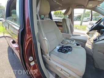 2016 Honda Odyssey SE 118.1" WB - miniatura 19