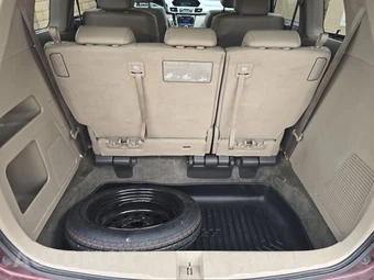 2016 Honda Odyssey Touring 118.1" WB - miniatura 18