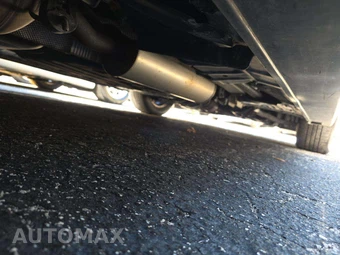2016 Honda Odyssey Touring 118.1" WB - miniatura 18