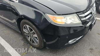 2016 Honda Odyssey Touring Elite 118.1" WB