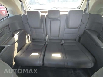 2016 Honda Odyssey Touring Elite 118.1" WB - miniatura 14
