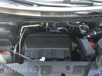2016 Honda Odyssey Touring Elite 118.1" WB - miniatura 17