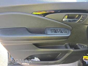 2016 Honda Pilot Elite w/Navigation & RES - miniatura 9