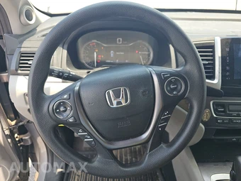 2016 Honda Pilot EX - miniatura 10