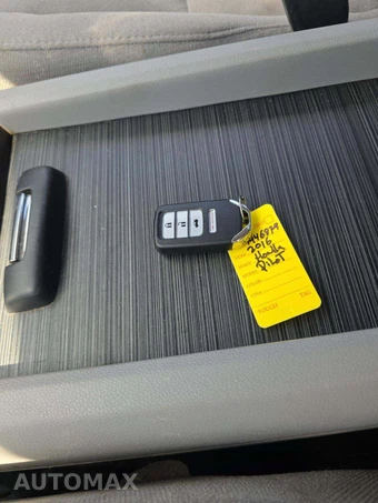2016 Honda Pilot EX – miniatura 8