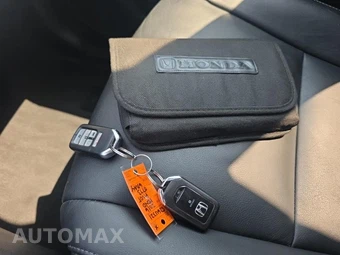 2016 Honda Pilot EX-L – miniatura 23