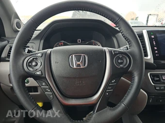 2016 Honda Pilot EX-L – miniatura 10