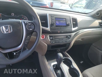 2016 Honda Pilot LX – miniatura 11