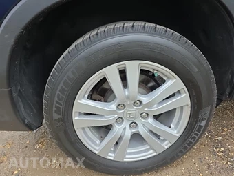 2016 Honda Pilot LX - miniatura 10