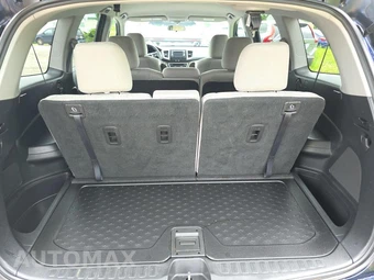 2016 Honda Pilot LX - miniatura 19