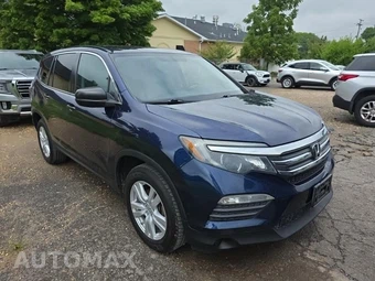 2016 Honda Pilot LX - miniatura 3