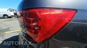 2016 Honda Pilot LX – miniatura 32