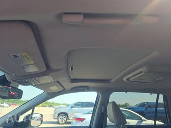 2016 Honda Pilot Touring – miniatura 17