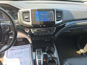 2016 Honda Pilot Touring – miniatura 10