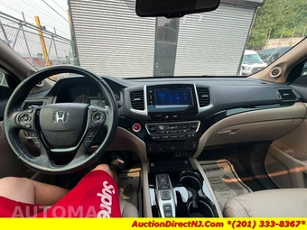 2016 Honda Pilot Touring w/Navigation & RES - miniatura 21