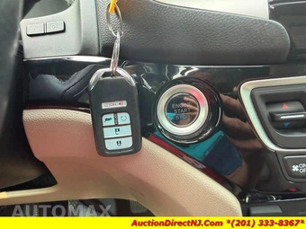 2016 Honda Pilot Touring w/Navigation & RES - miniatura 25
