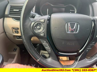 2016 Honda Pilot Touring w/Navigation & RES - miniatura 30
