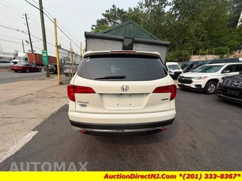 2016 Honda Pilot Touring w/Navigation & RES - miniatura 4