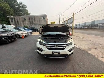 2016 Honda Pilot Touring w/Navigation & RES - miniatura 45