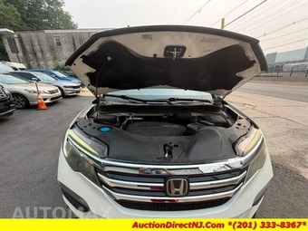 2016 Honda Pilot Touring w/Navigation & RES - miniatura 46