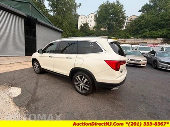 2016 Honda Pilot Touring w/Navigation & RES - miniatura 5
