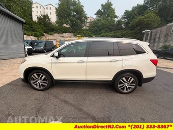 2016 Honda Pilot Touring w/Navigation & RES - miniatura 6