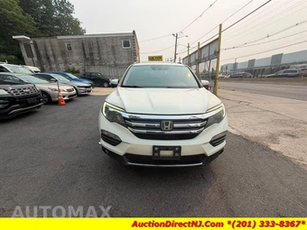 2016 Honda Pilot Touring w/Navigation & RES - miniatura 8