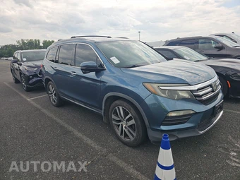 2016 Honda Pilot Touring w/Navigation & RES - miniatura 3