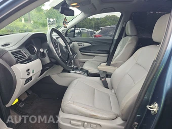 2016 Honda Pilot Touring w/Navigation & RES - miniatura 7