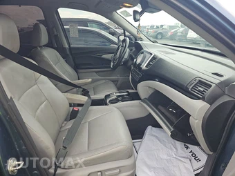 2016 Honda Pilot Touring w/Navigation & RES - miniatura 8