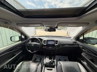 2016 Honda Pilot Touring w/Navigation & RES - miniatura 23